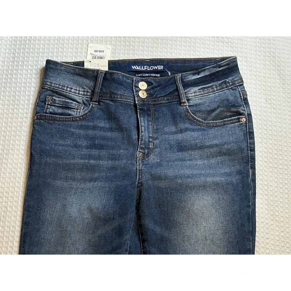 Wallflower NEW Flirty Curvy High Rise Junior Size 7 PIA Denim (28x27) Jeans NWT